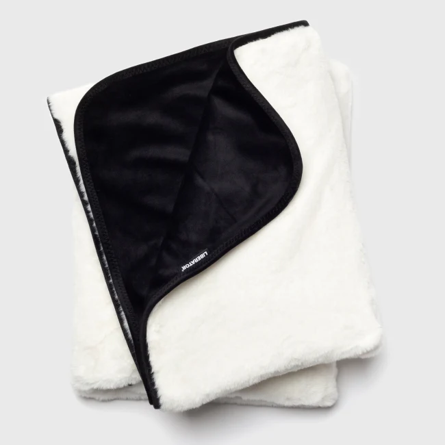 Liberator - Fur Throw White